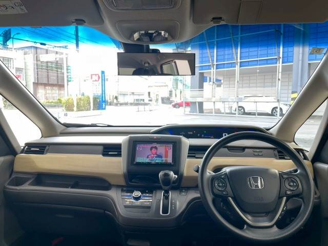 ホンダ&nbsp;フリード 2WDの画像3