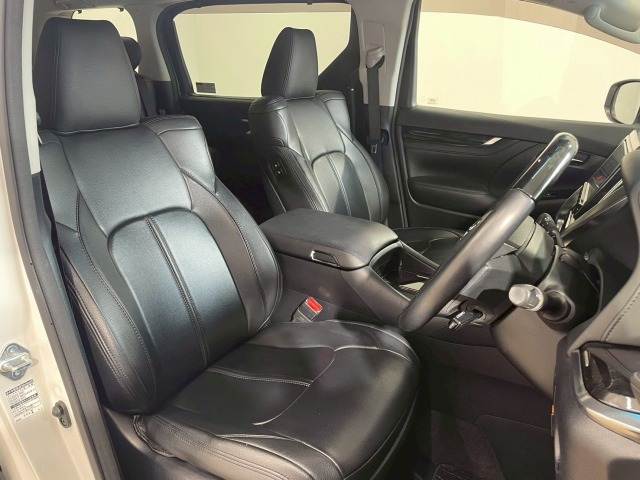 トヨタ&nbsp;アルファードの画像10