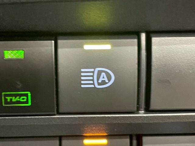 トヨタ&nbsp;ノアハイブリッドの画像7