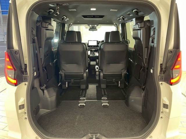 トヨタ&nbsp;ノアハイブリッドの画像13