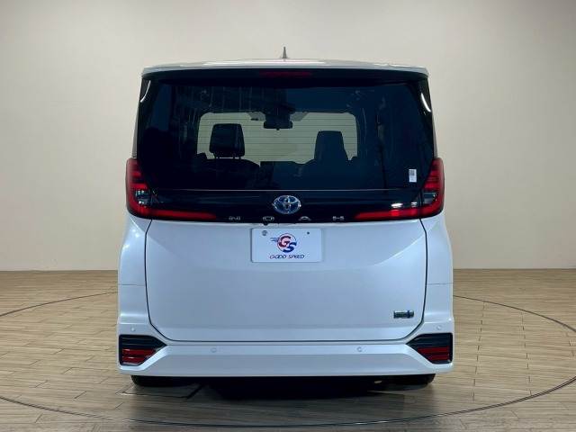 トヨタ&nbsp;ノアハイブリッドの画像15