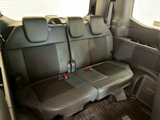 ホンダ&nbsp;ステップワゴンの画像12