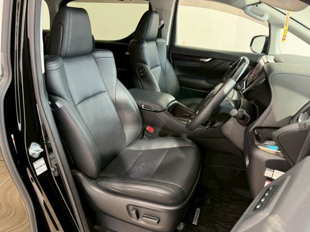 トヨタ&nbsp;アルファードの画像10