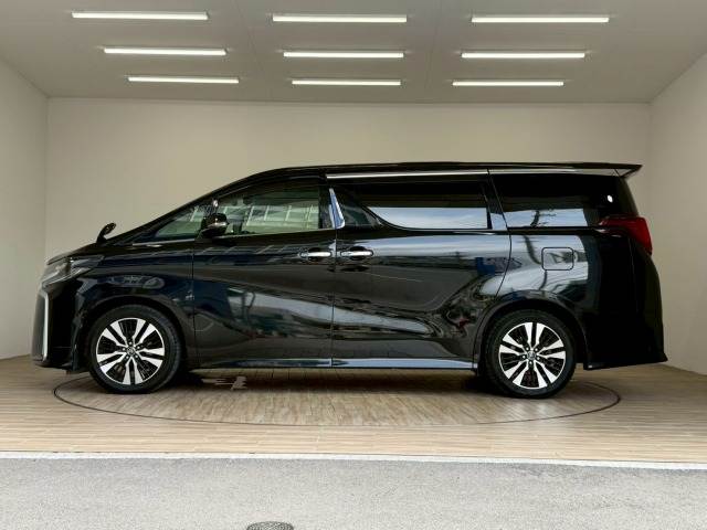 トヨタ&nbsp;アルファードの画像16