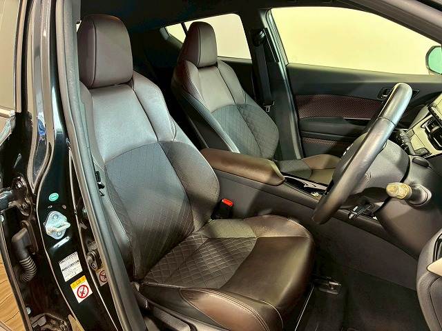 トヨタ&nbsp;C-HRの画像11