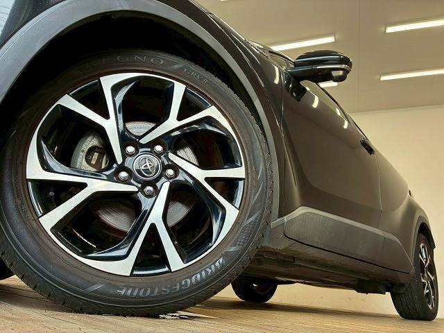 トヨタ&nbsp;C-HRの画像18