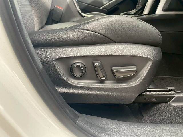 トヨタ&nbsp;カローラクロスの画像9