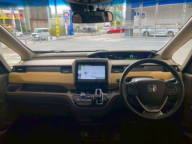 ホンダ&nbsp;フリードハイブリッドの画像3