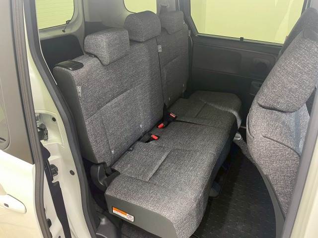 トヨタ&nbsp;シエンタハイブリッドの画像12