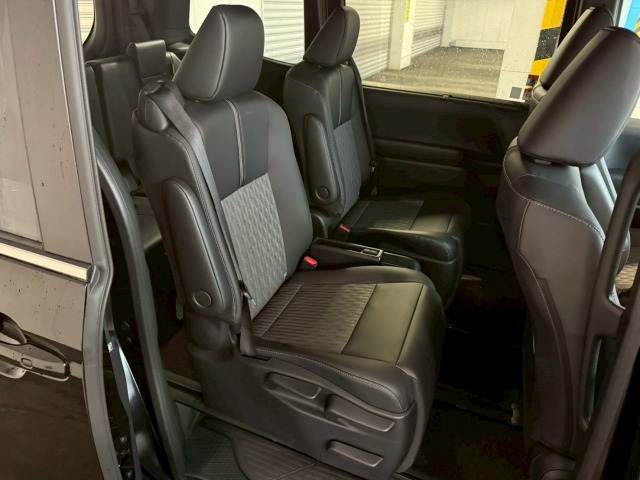 トヨタ&nbsp;ノアハイブリッドの画像11