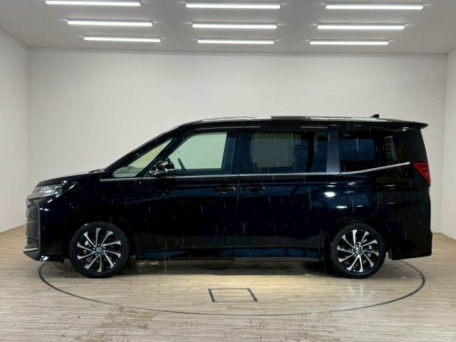 トヨタ&nbsp;ノアハイブリッドの画像16