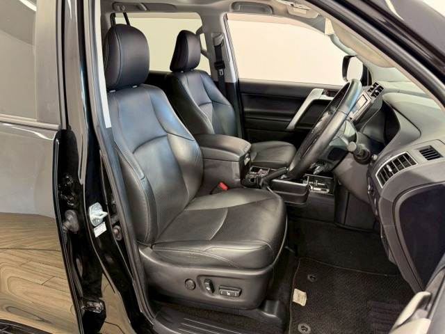 トヨタ&nbsp;ランドクルーザープラドの画像10