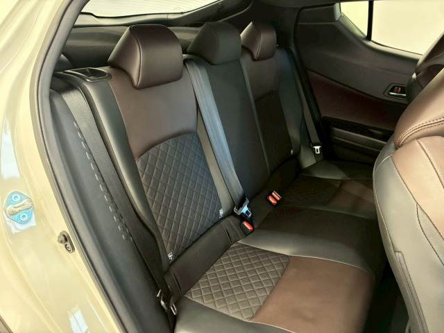 トヨタ&nbsp;C-HRの画像12