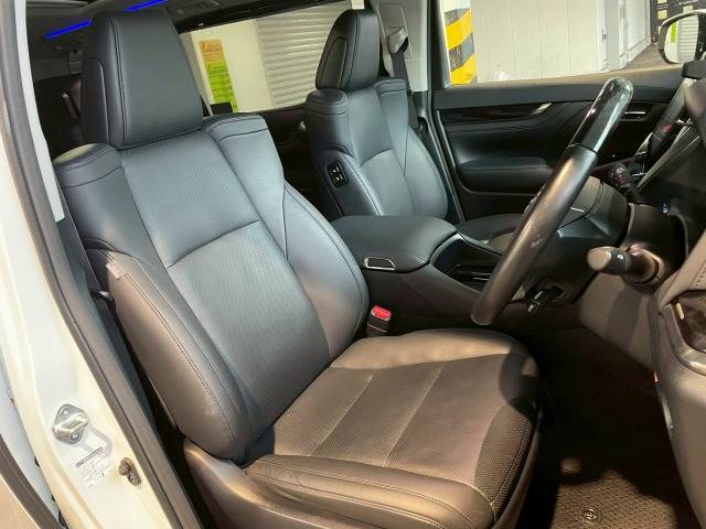 トヨタ&nbsp;アルファードの画像10