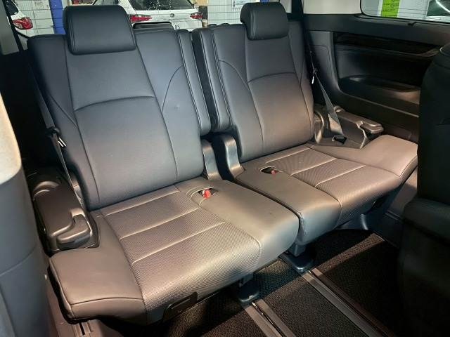 トヨタ&nbsp;アルファードの画像12