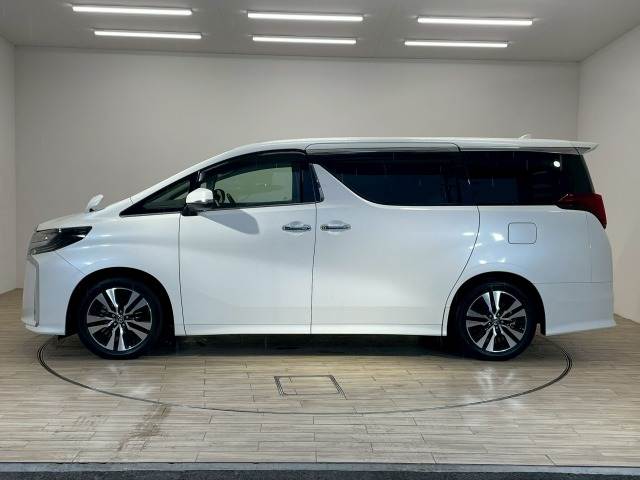 トヨタ&nbsp;アルファードの画像16