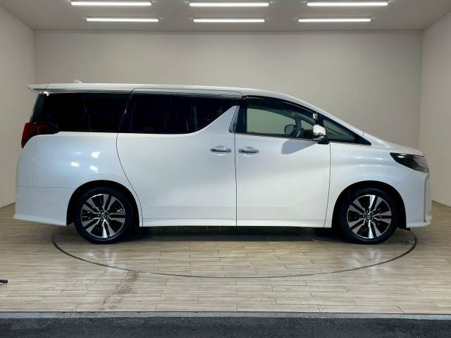 トヨタ&nbsp;アルファードの画像17