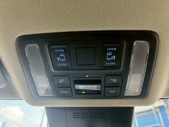 トヨタ&nbsp;ノアの画像8