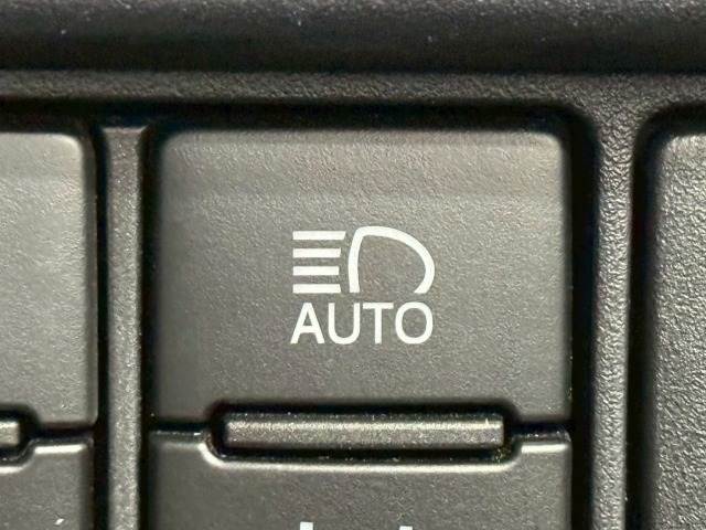 トヨタ&nbsp;ヴォクシーの画像8