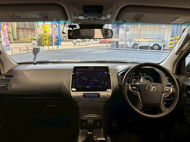 ランドクルーザープラドTX 内装他