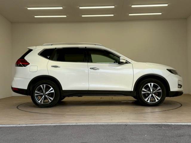 日産&nbsp;エクストレイルの画像17