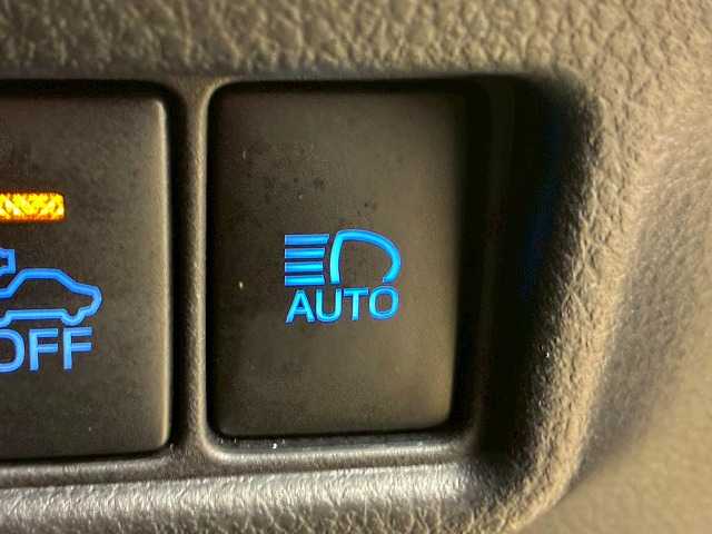 トヨタ&nbsp;C-HRの画像7