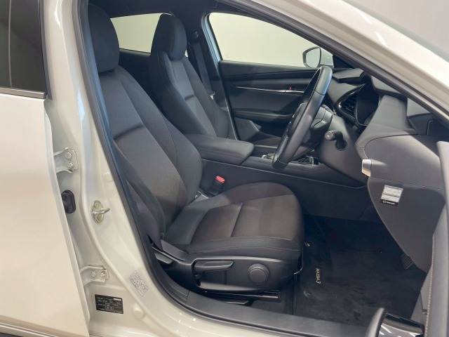 マツダ&nbsp;MAZDA3 FASTBACKの画像11