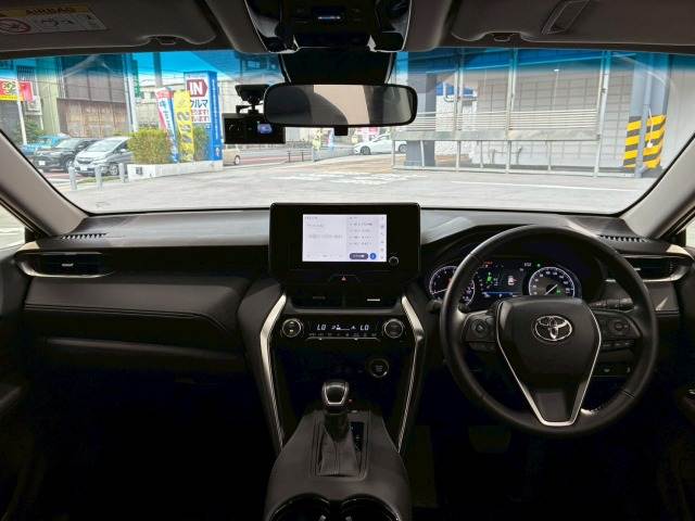 トヨタ&nbsp;ハリアーの画像3