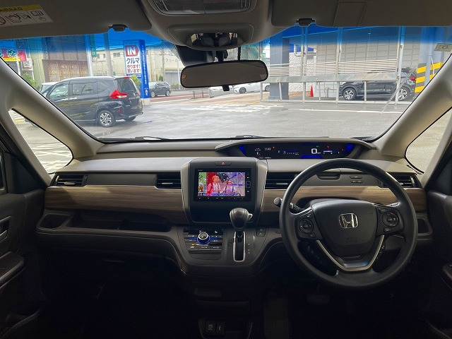 フリード+G Honda SENSING 内装他