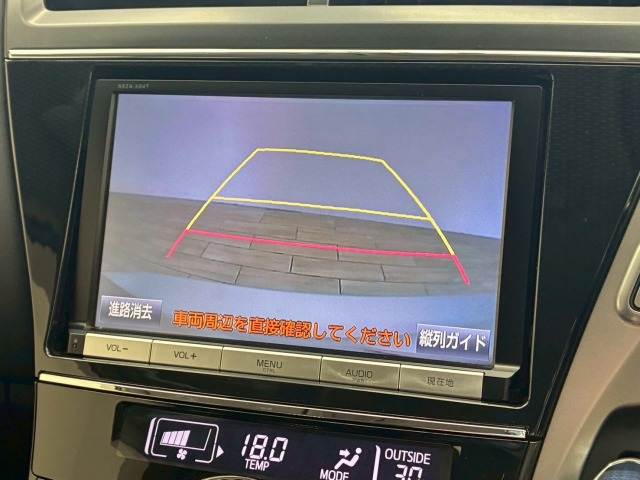 トヨタ プリウスαの画像4