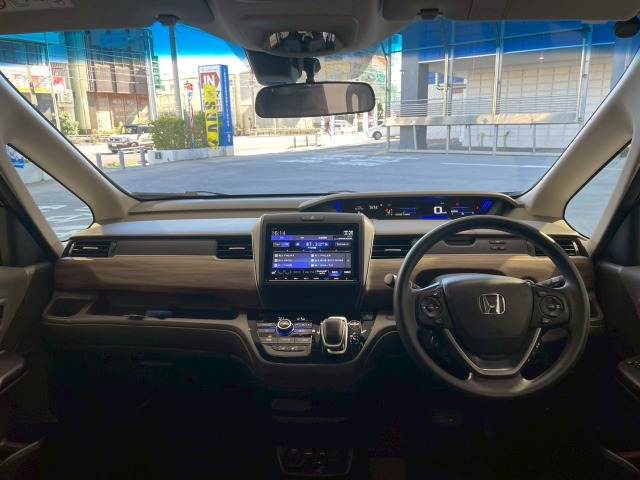 フリードハイブリッドHYBRID G Honda SENSING 内装他