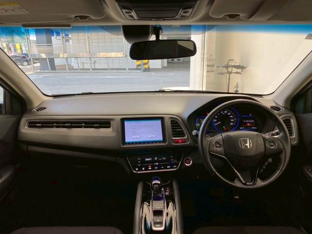 ヴェゼルハイブリッドHYBRID X 内装他