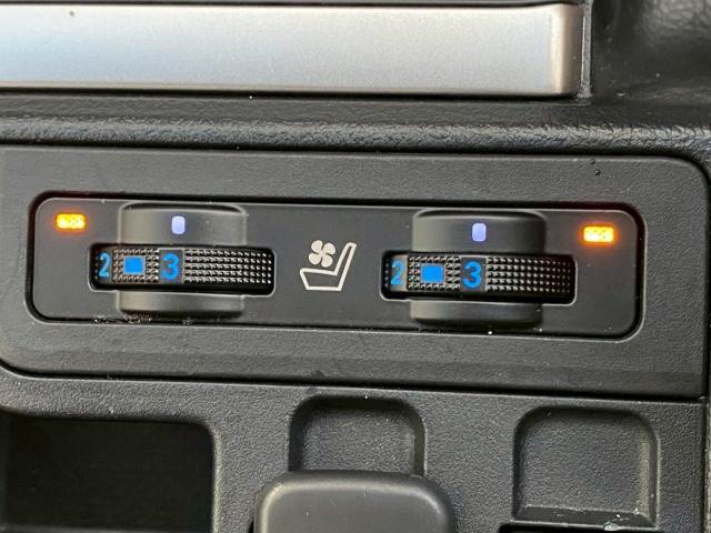 トヨタ ランドクルーザープラドの画像9