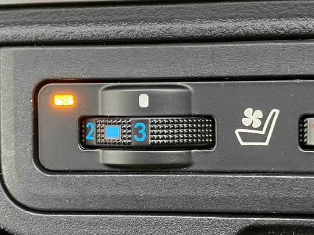 トヨタ ランドクルーザープラドの画像9