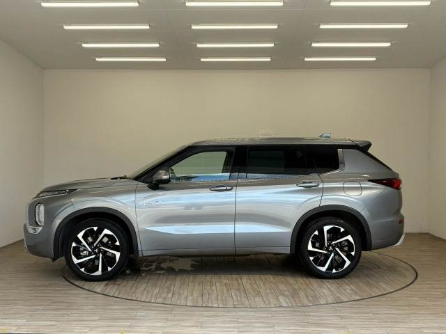 三菱&nbsp;アウトランダーPHEVの画像8