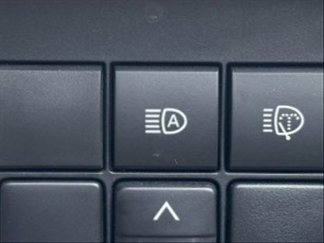 トヨタ ランドクルーザープラドの画像6