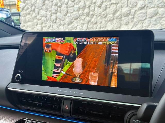 プリウスZ 内装他