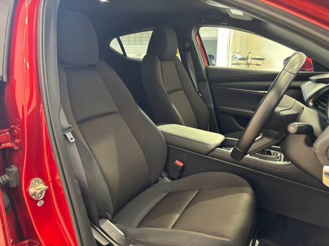 マツダ MAZDA3 FASTBACKの画像11