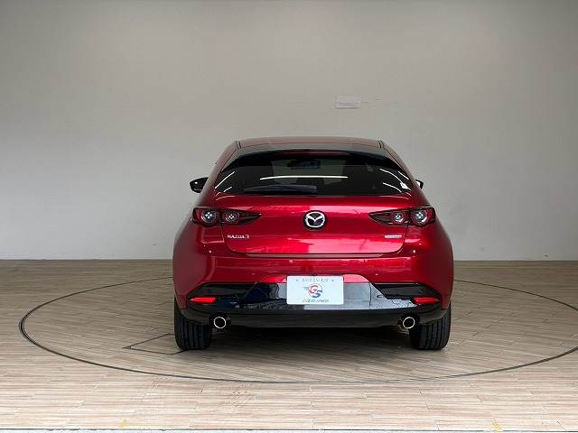 マツダ MAZDA3 FASTBACKの画像16