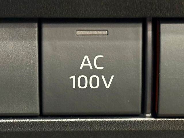 トヨタ ヴォクシーハイブリッドの画像9