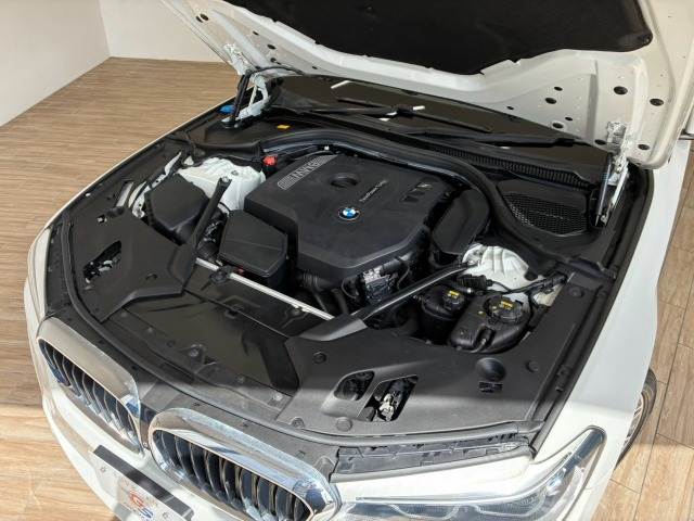 BMW 5Series Sedanの画像14