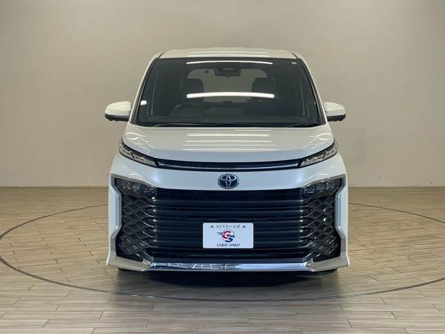 トヨタ&nbsp;ヴォクシーハイブリッドの画像15
