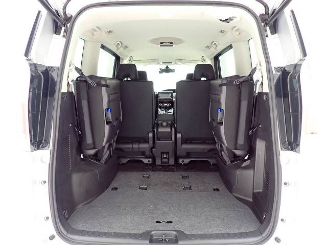日産 セレナの画像13
