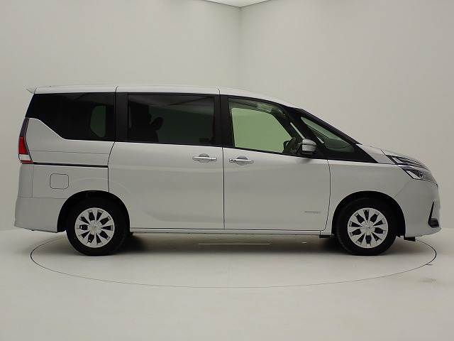 日産 セレナの画像17