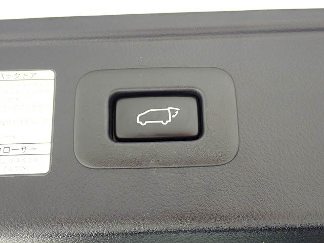 トヨタ&nbsp;アルファードの画像8