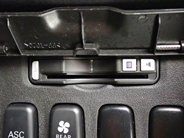 デリカD5G-Navi package 内装他