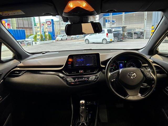 トヨタ C-HRの画像2