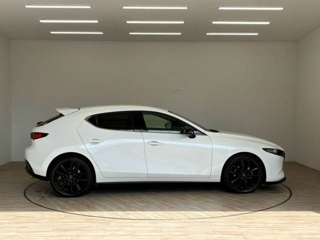 マツダ MAZDA3 FASTBACKの画像18