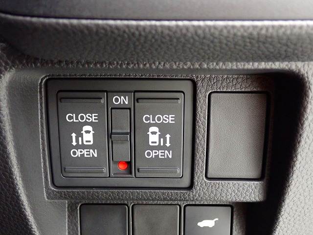 ホンダ&nbsp;ステップワゴンの画像7
