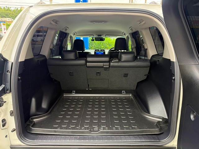 トヨタ ランドクルーザープラドの画像13